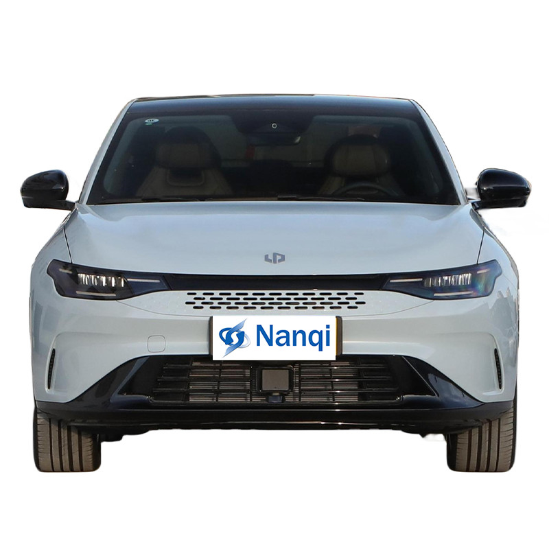 Mode Design LEAPMOTOR C01 Voiture électrique pure Moyenne et grande taille