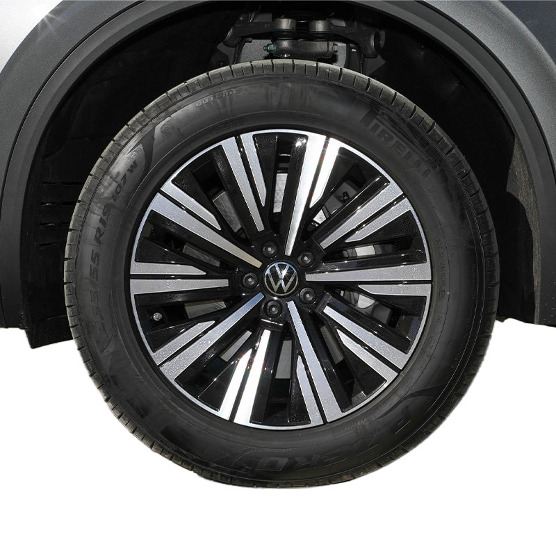La mode Volkswagen Touareg SUV PHEV 2.0T 252 HP L4 VW Touareg édition noire