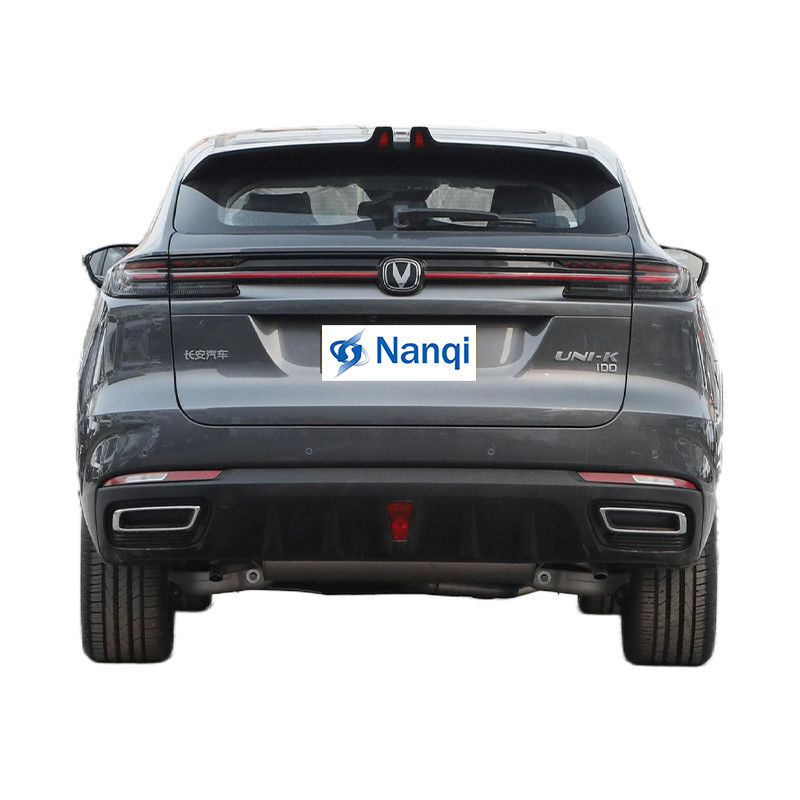 Changan UNI-K iDD Plug In Hybrid SUV voiture 1.5T 170Ps L4 135km