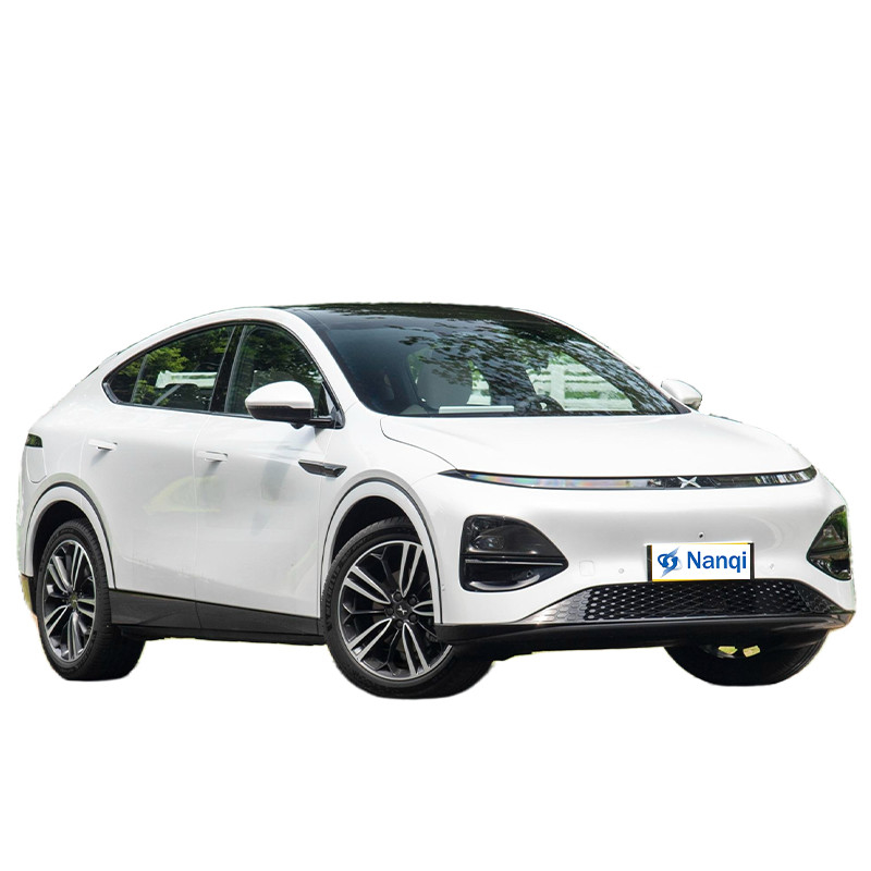 SUV Xpeng G6 de taille moyenne 220 km/h 5 portes 5 sièges bas kilométrage