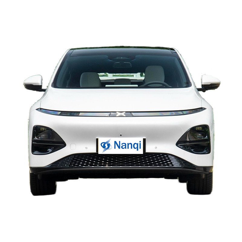 SUV Xpeng G6 de taille moyenne 220 km/h 5 portes 5 sièges bas kilométrage