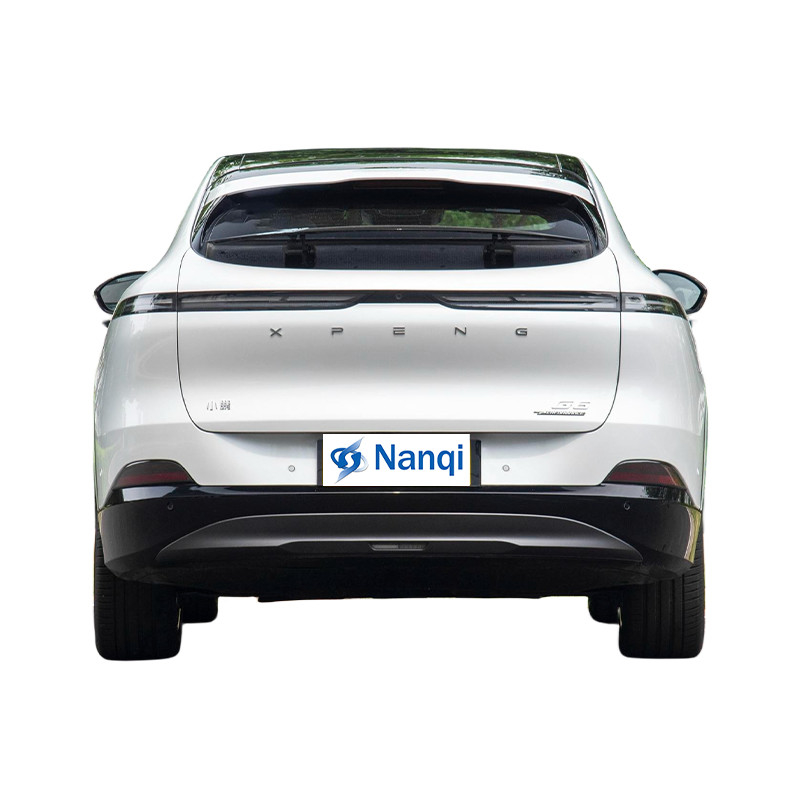 SUV Xpeng G6 de taille moyenne 220 km/h 5 portes 5 sièges bas kilométrage