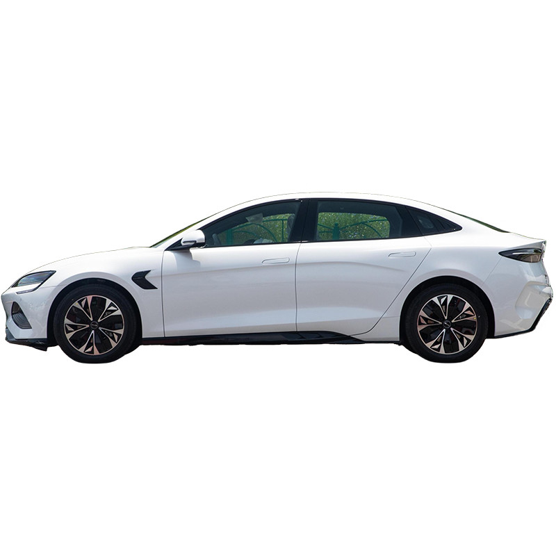 Moyenne taille BYD Seal voiture électrique 4 portes 5 places 180Km/h LFP batterie