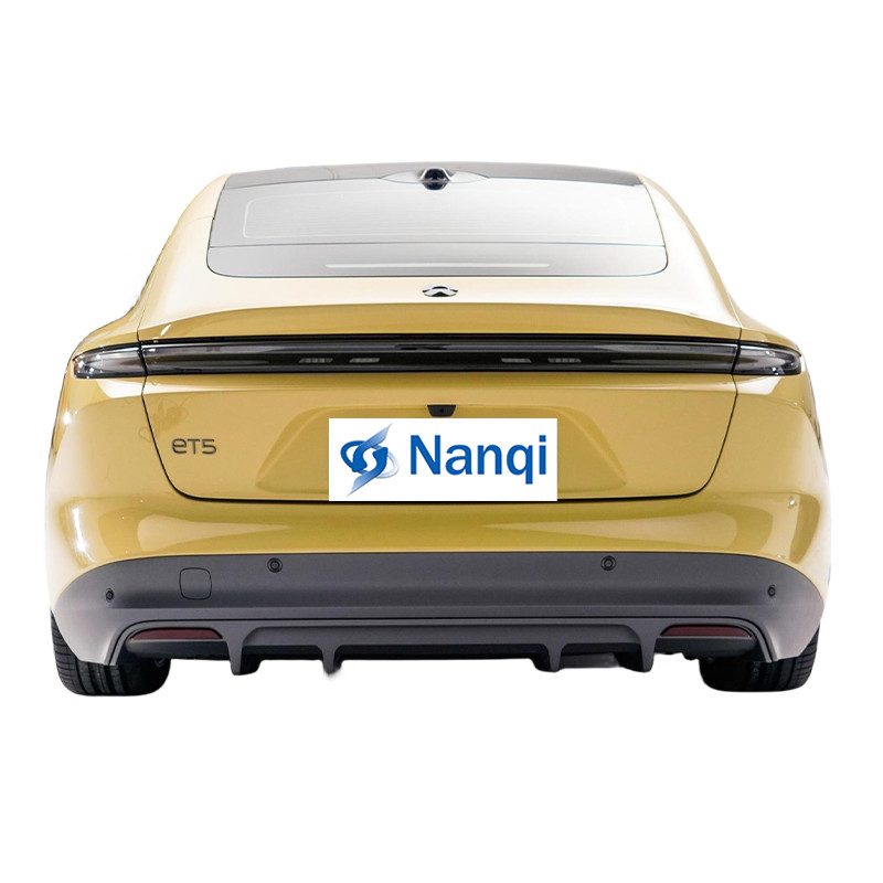 Type d'entreprise NIO ET5 de taille moyenne 490Ps 200km/h à double moteur
