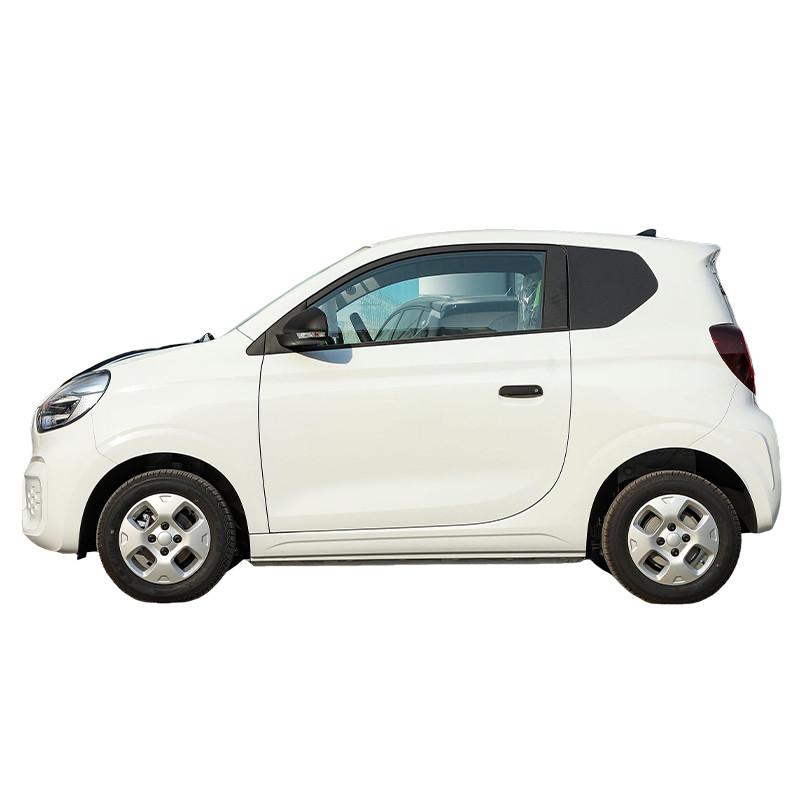 ROEWE CLEVER Petite voiture électrique 45P 3 portes 4 places avec écran LCD 9 
