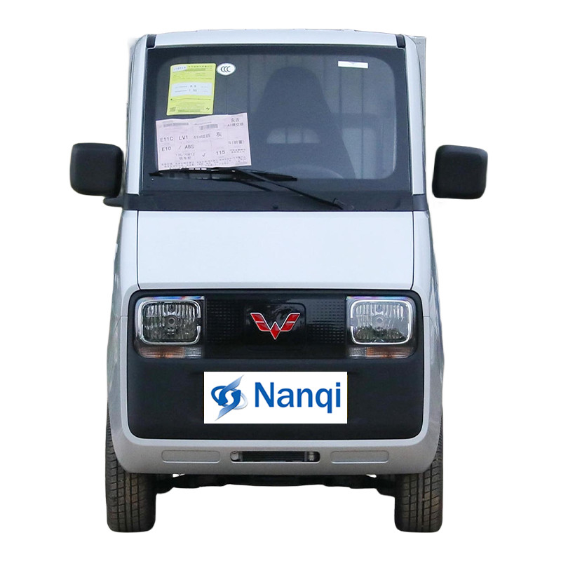 2 portes 1 siège E10 Wuling Electric Van 41Ps 8 pouces écran LCD tactile